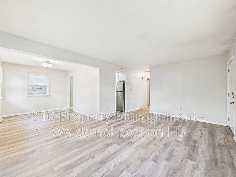 405 E Culton St - Photo 3 of 22