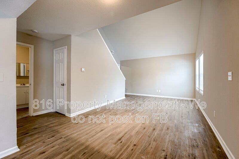 6901 Jackson Ave - Photo 4 of 24