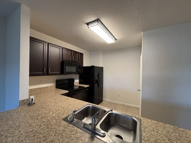 396 Arbor Lakes Dr - Photo 2 of 16