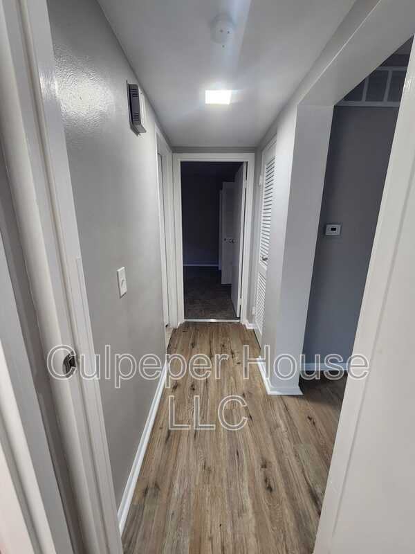 4102 Garden Estates Dr - Photo 7 of 11