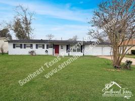 featured image of 1475 Rikisha Ln