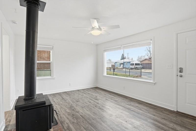 2118 E Central Ave - Photo 4 of 18