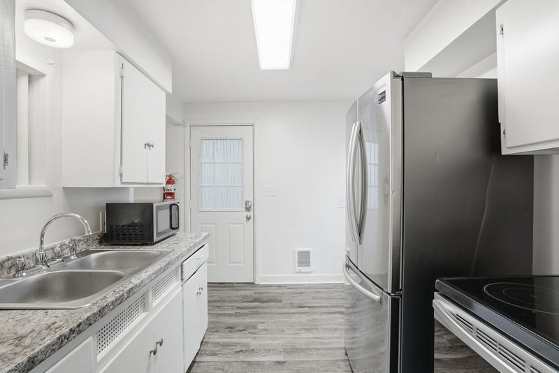 2118 E Central Ave - Photo 7 of 18