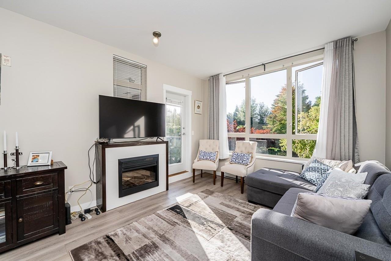 15918 26 Avenue - Photo 6 of 23