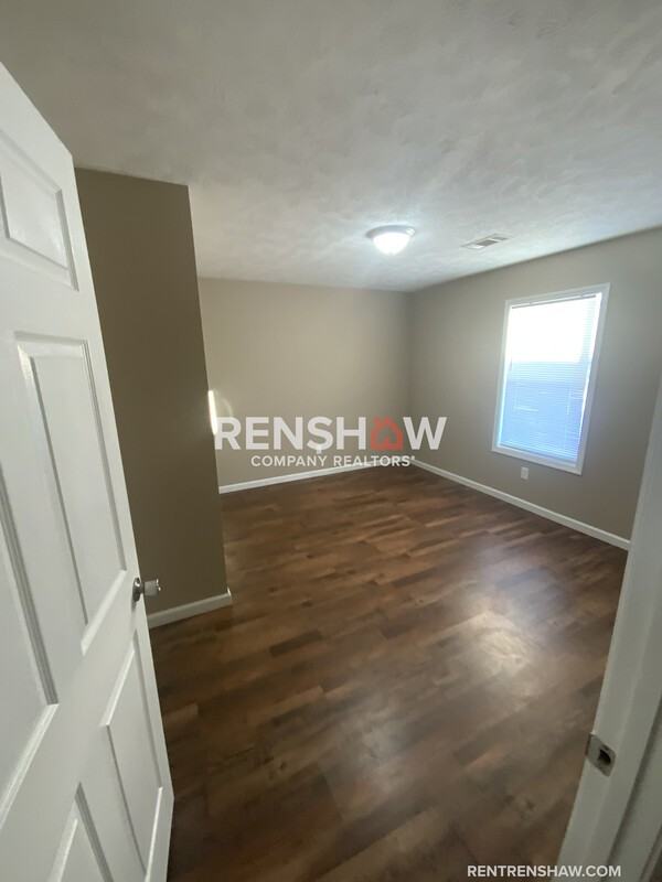 1304 W Countryman St - Photo 7 of 19