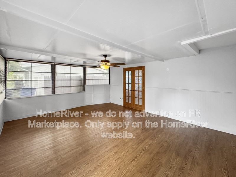 1241 61st Ave N - Photo 2 of 24