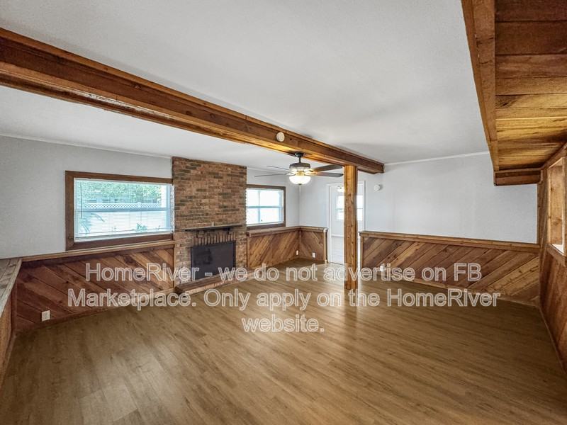 1241 61st Ave N - Photo 5 of 24