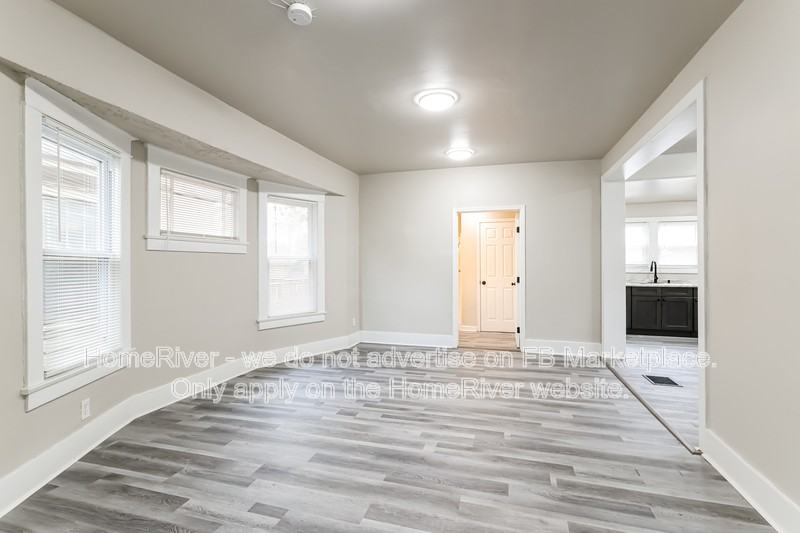 729 S 41st St - Photo 6 of 18