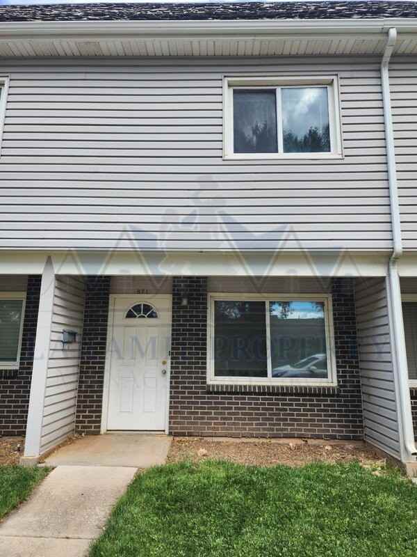 871 N 8th St - Photo 2 of 17