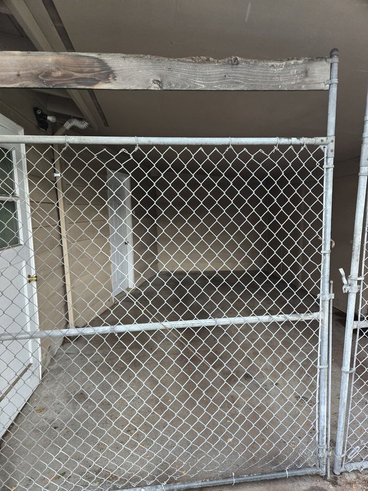 4720 Southeast 52nd Avenue #B - Photo 5 of 19