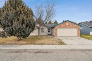 featured image of 13402 W Persimmon St
