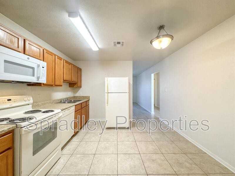 610 Parnell Dr #188 - Photo 4 of 10