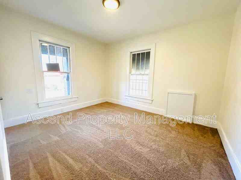 1500 Bradt St - Photo 7 of 11