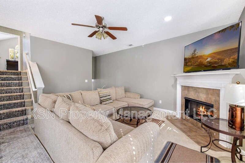 13 Orchid Ln - Photo 7 of 32