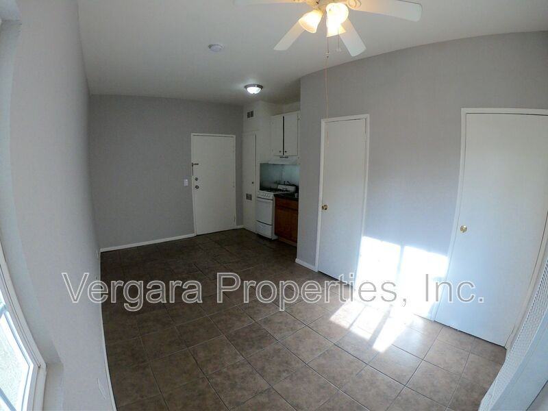 921 Sartori Ave #I - Photo 4 of 11