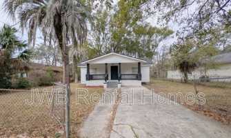 featured image of 2018 Saint Clair St