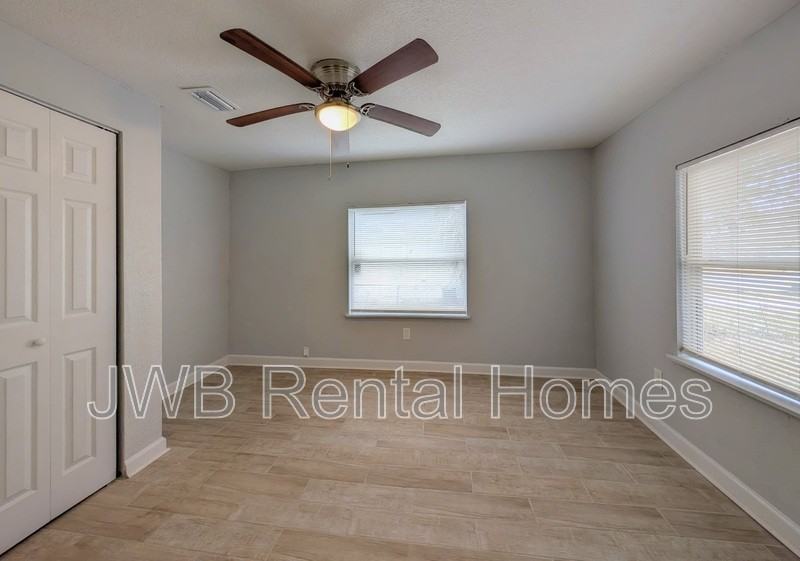 2018 Saint Clair St - Photo 6 of 16