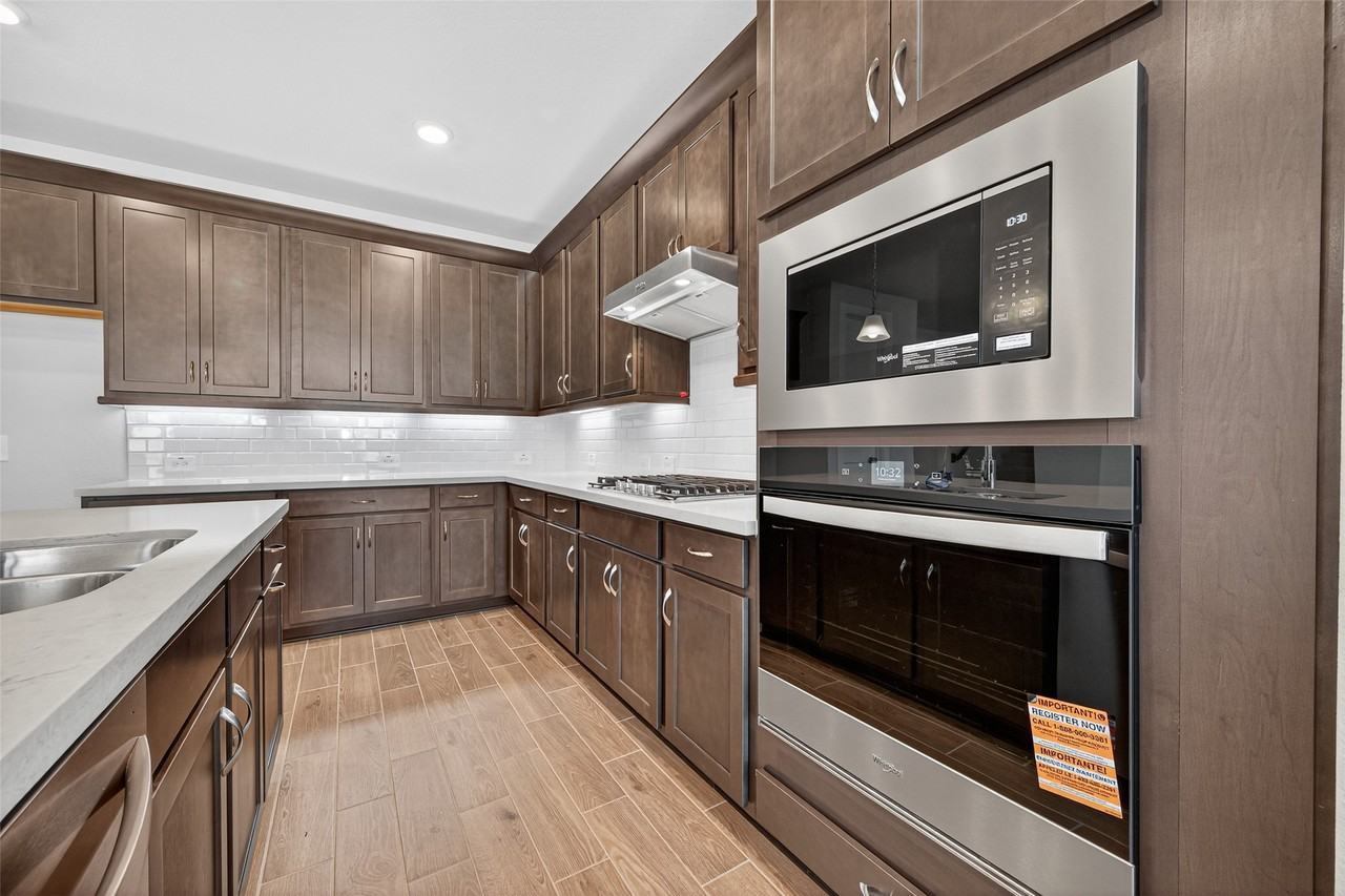 24110 Blooming Daisy Cir #24110 - Photo 6 of 42