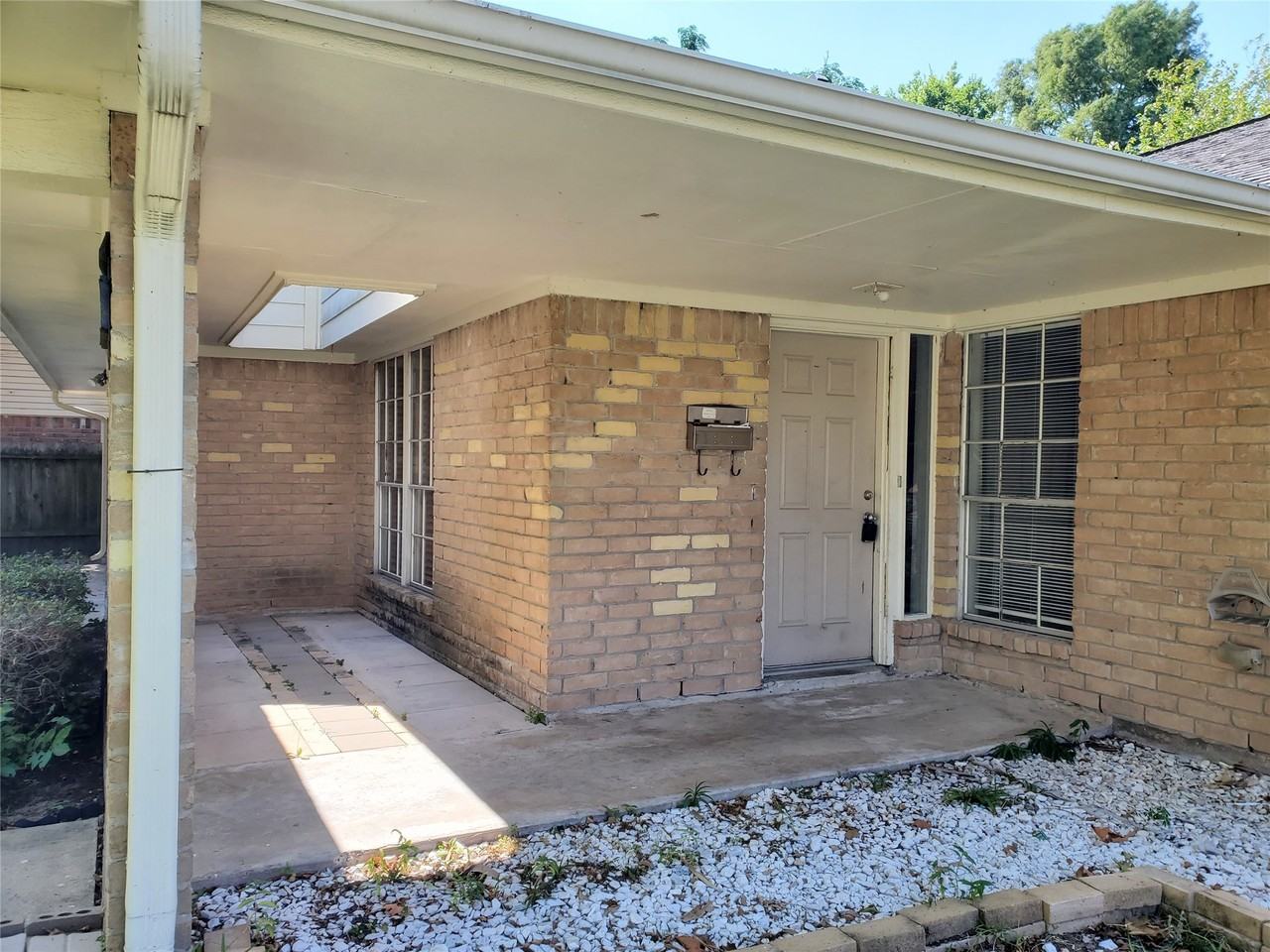 5305 Woodville Ln #5305 - Photo 6 of 26