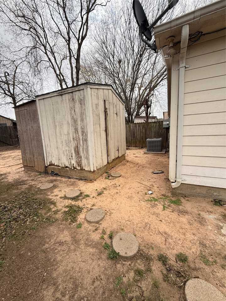 320 Willowick St #320 - Photo 2 of 30