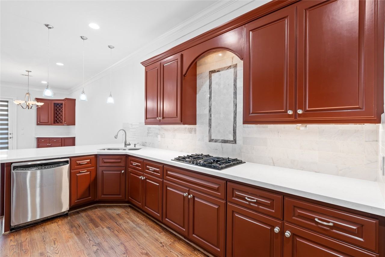 3006 Mcculloch Cir #3006 - Photo 3 of 29