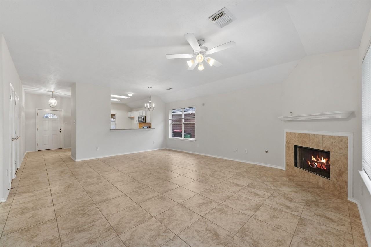 12278 Noco Dr #12278 - Photo 2 of 21