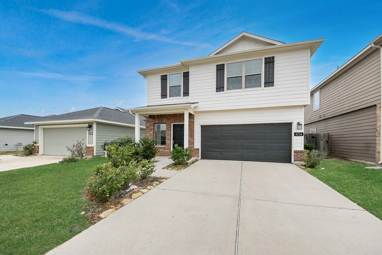 6734 Scarlet Sagebrush Street #6734 - Photo 5 of 39