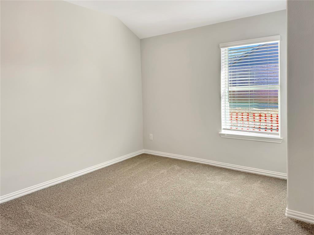 1500 Kade Ave #1500 - Photo 3 of 39