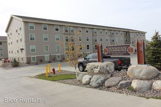 Williston - Photo 3 of 35