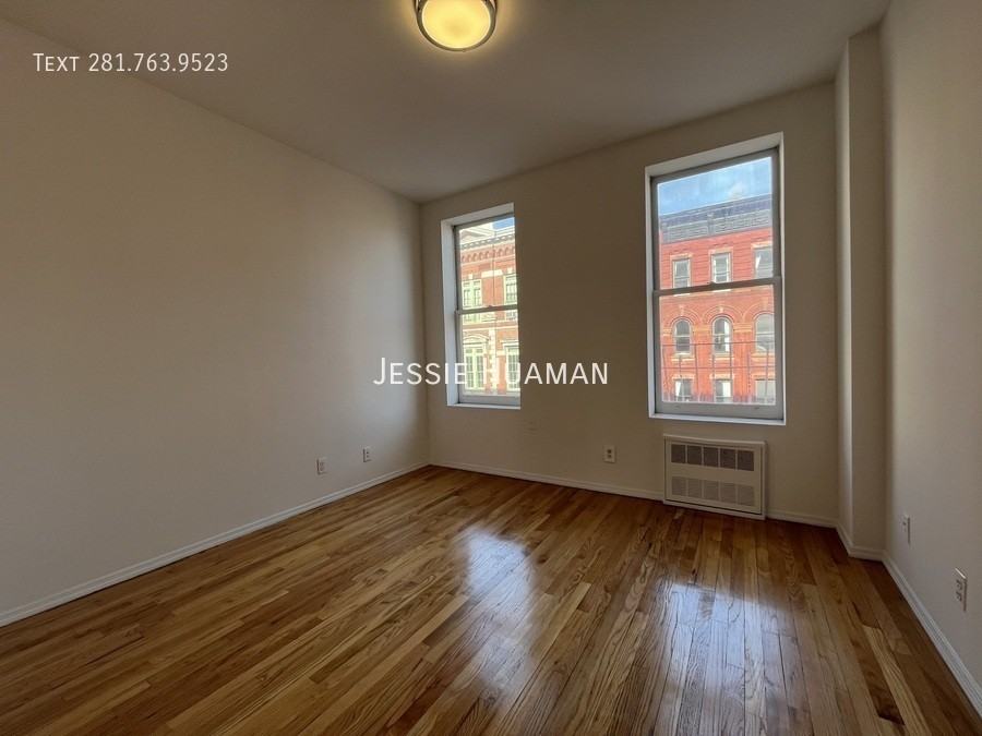 24 King St #14A - Photo 6 of 7