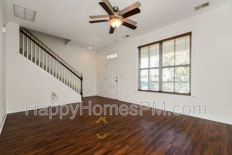 5194 Celtic Dr - Photo 4 of 18