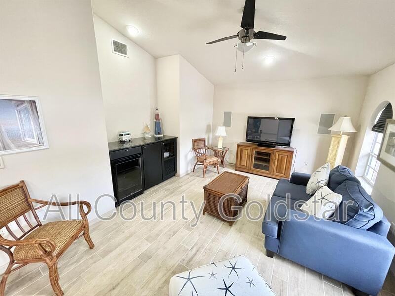 9 Medalist Way - Photo 7 of 23