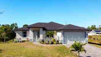 6049 Higgins Ln - Photo 1 of 1