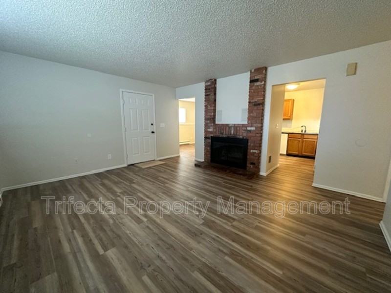 1644 E Pitkin St - Photo 2 of 13