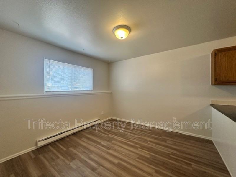 1644 E Pitkin St - Photo 4 of 13