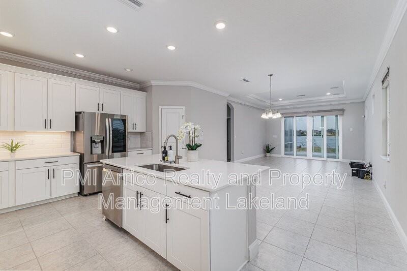 2609 Village Lakes Blvd - Photo 7 of 31