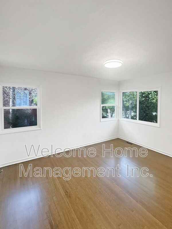 5808 Estates Dr - Photo 6 of 13