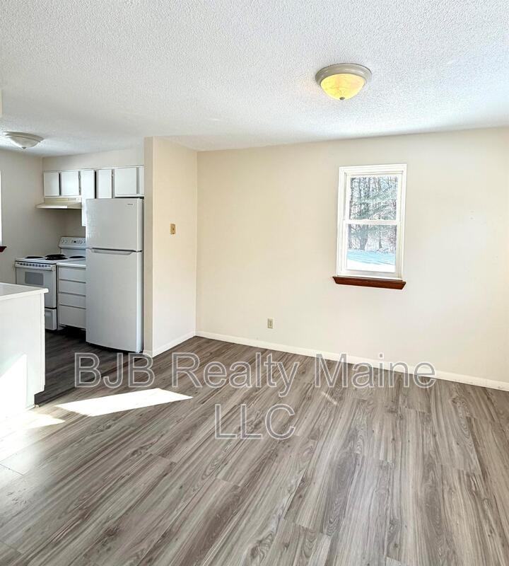 395 Lisbon St #5 - Photo 6 of 10