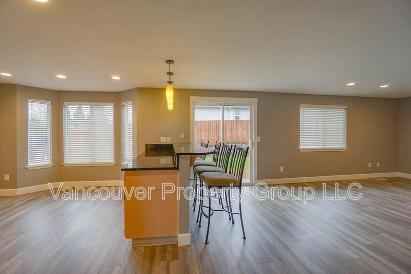 5606 Ne 48th Ave - Photo 7 of 35