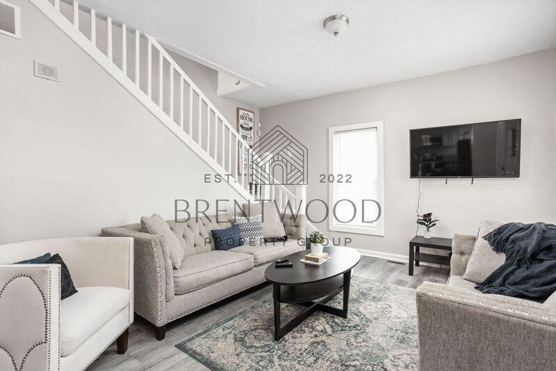 2962 N Delaware St - Photo 2 of 26