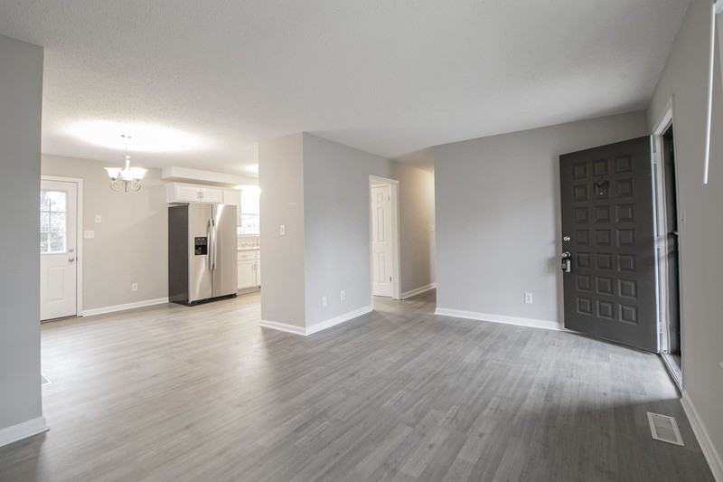 408 Beasley Dr - Photo 4 of 26