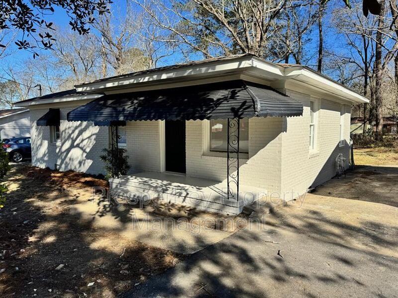 1480 Brewer Ave - Photo 2 of 13