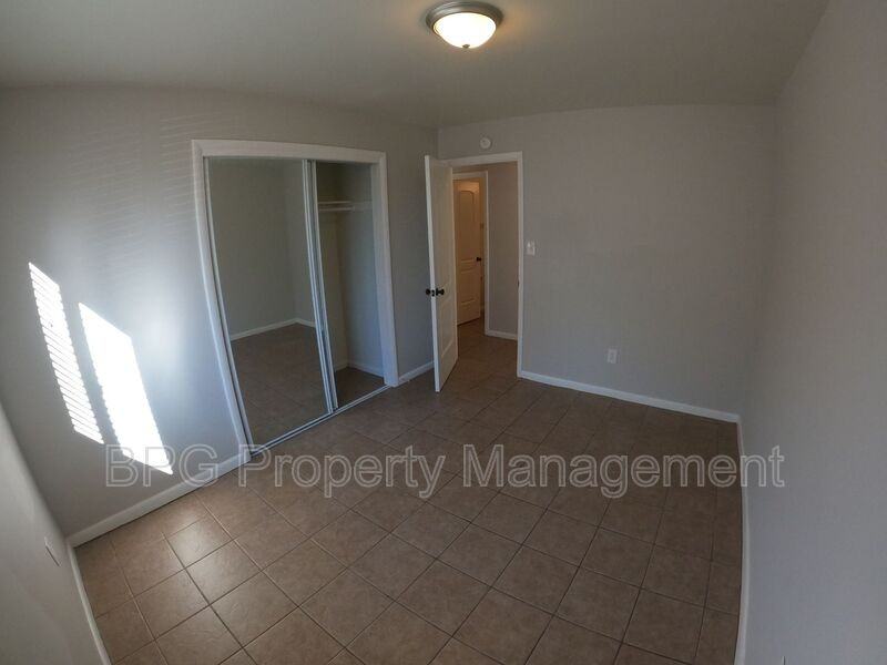 129 Green St #4 - Photo 3 of 20