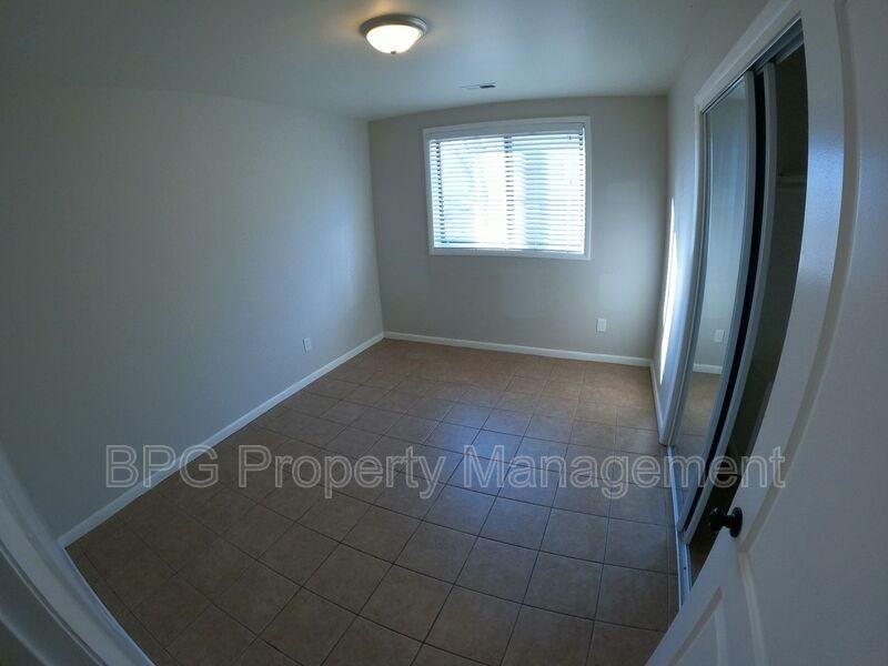 129 Green St #4 - Photo 7 of 20