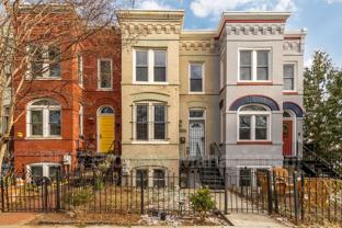 1033 5th St Ne #A - Photo 1 of 1