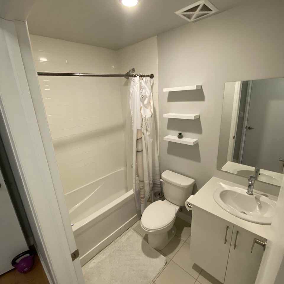 400 The East Mall - Photo 6 of 20