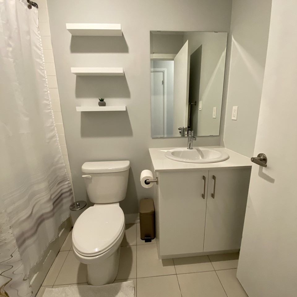 400 The East Mall - Photo 7 of 20