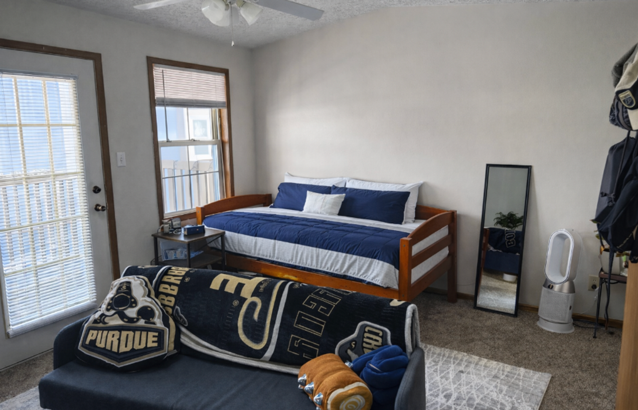 Pearl Circle - Photo 4 of 13