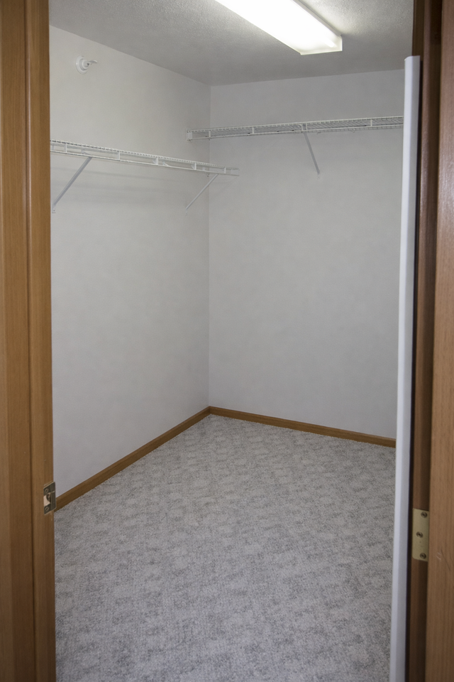 Sycamore Place - Photo 7 of 48