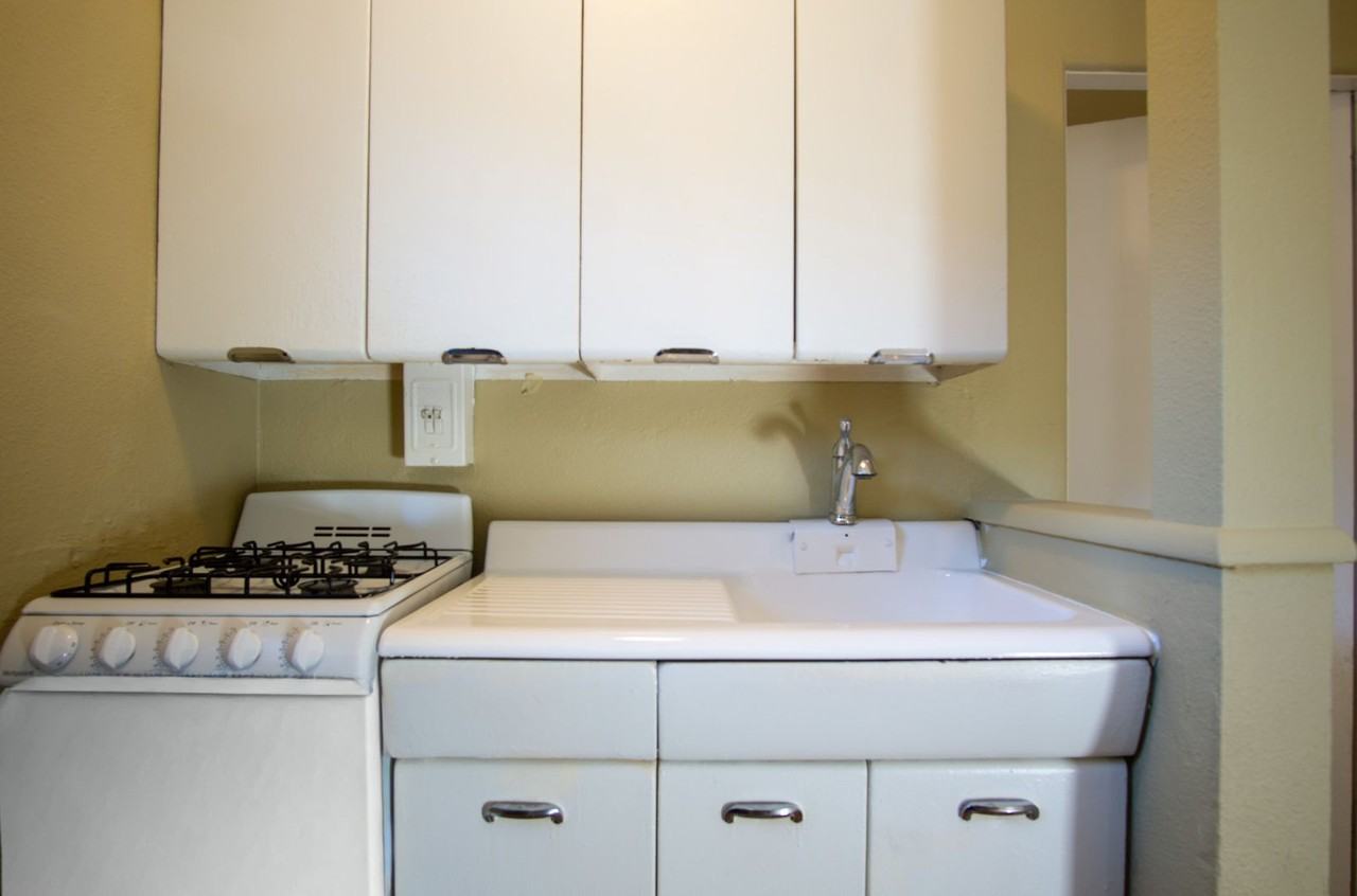 2044 N Kilpatrick St #106 - Photo 5 of 14